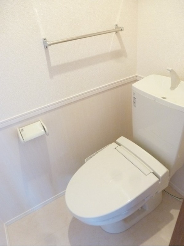 トイレ　図面と現状に相違がある場合には現状を優先