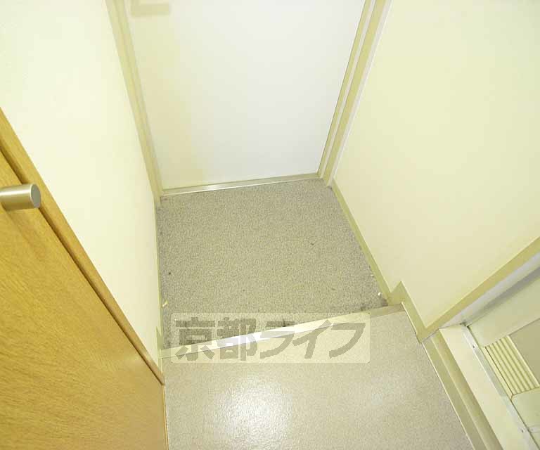 玄関　玄関です。