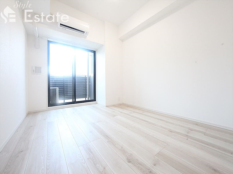 居室・リビング　内装