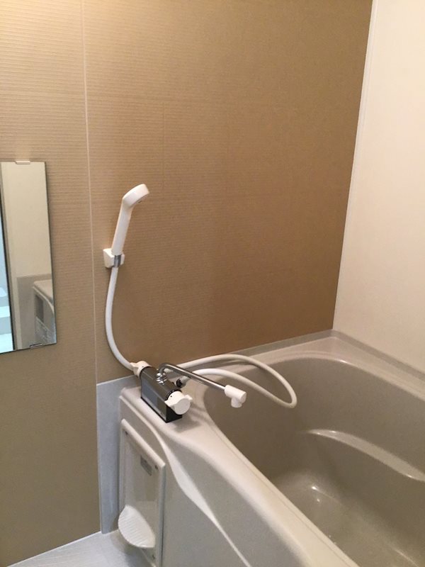 バス・シャワールーム