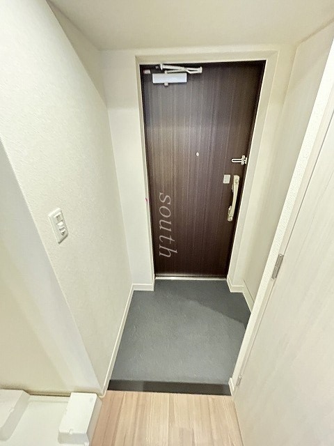 玄関　シューズＢＯＸ付きの玄関