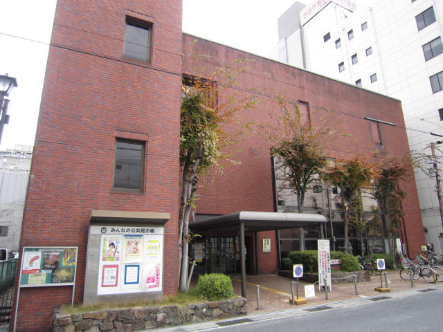 図書館　大津市立図書館（図書館）まで200m