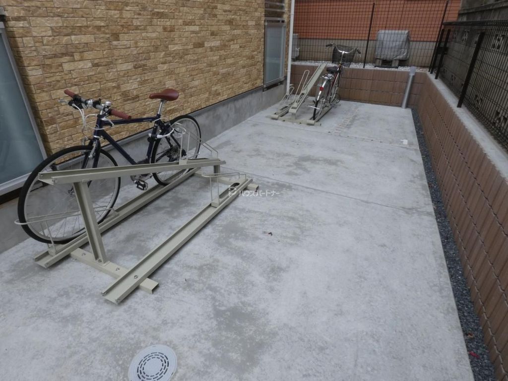 その他共有部分　駐車場