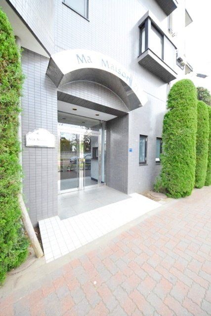 エントランス　★エントランス前★