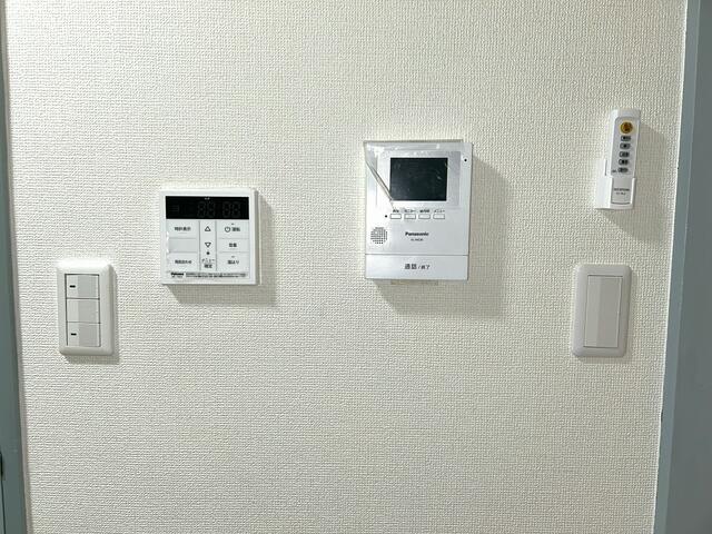 セキュリティ　モニター付きインターホンです