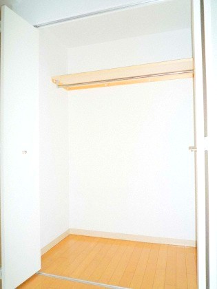 収納　クローゼットです☆