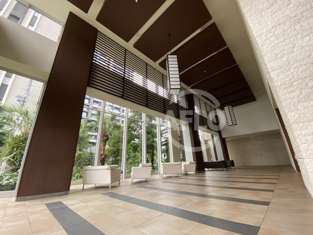 ロビー　アデニウムタワー梅田イーストスクエア　ロビー