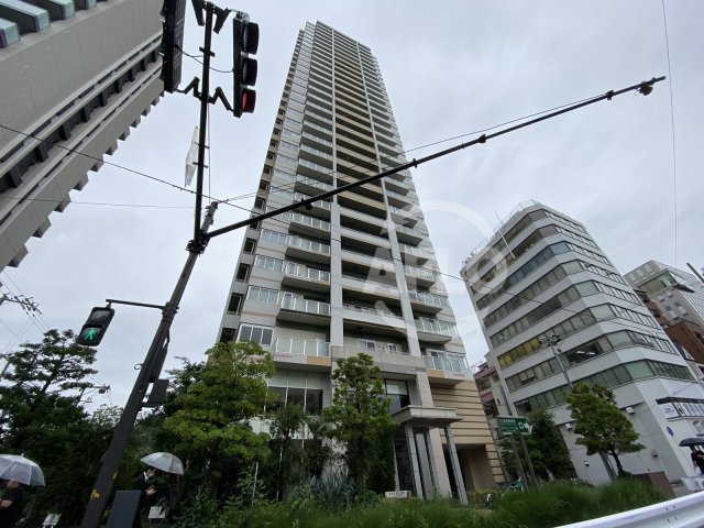 建物外観　アデニウムタワー梅田イーストスクエア　外観