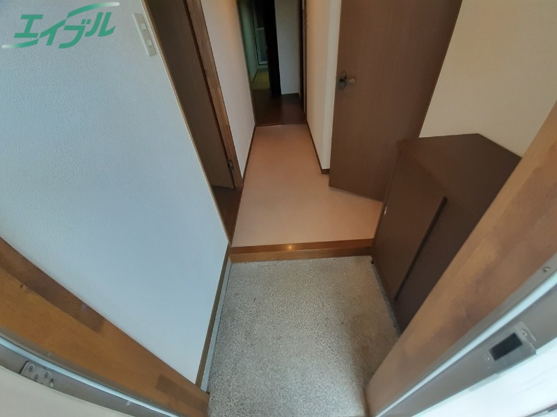 玄関　同型参考写真