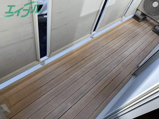 バルコニー　同型参考写真