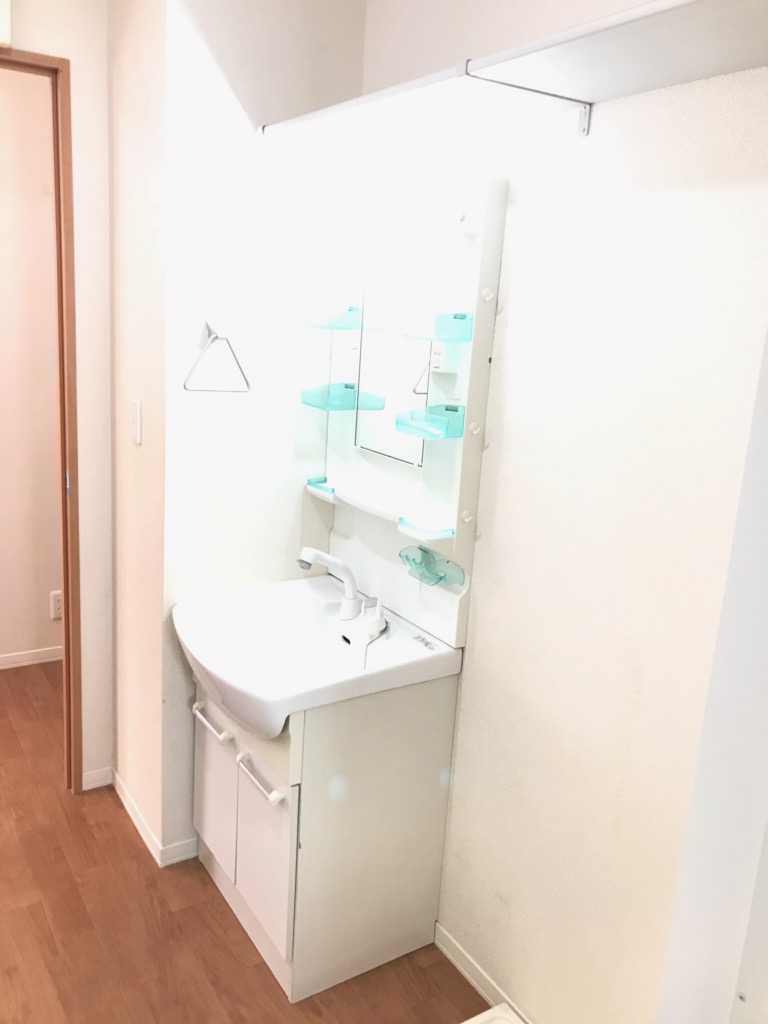 洗面設備　洗髪洗面化粧台