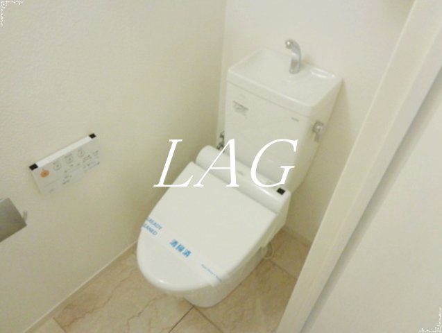 トイレ　トイレです。