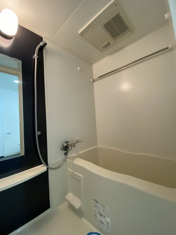 バス・シャワールーム　アプリーレ京町堀　バスルーム