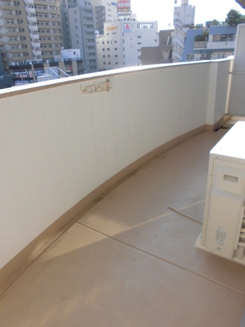 バルコニー　同タイプの他のお部屋