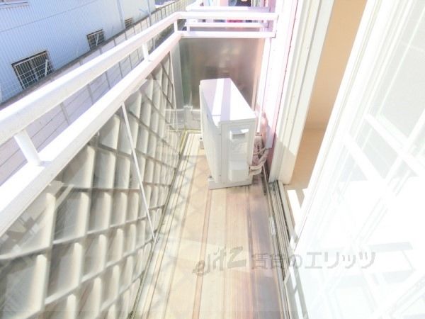 バルコニー　ベランダ