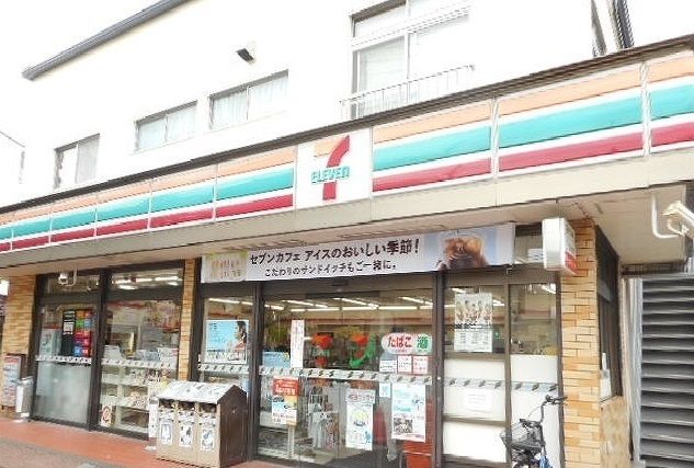 コンビニ　セブンイレブン（コンビニ）まで160m