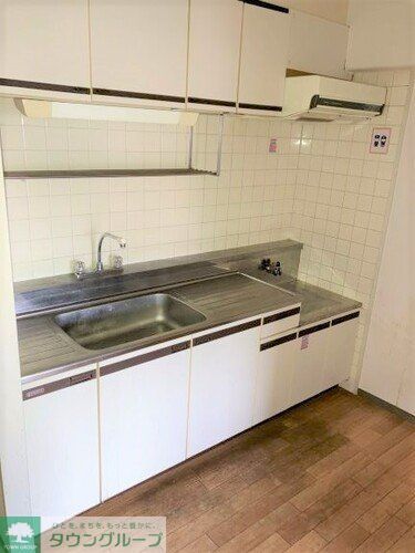 キッチン　※別部屋参考写真です