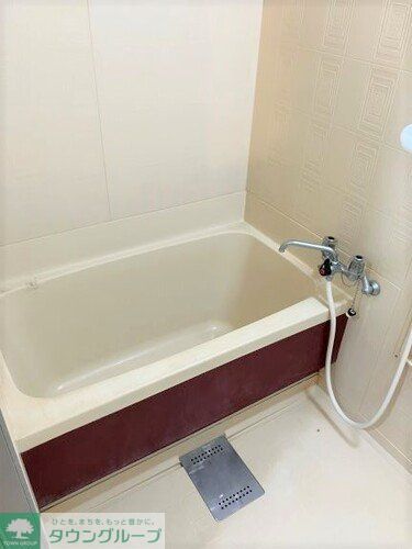 バス・シャワールーム　※別部屋参考写真です