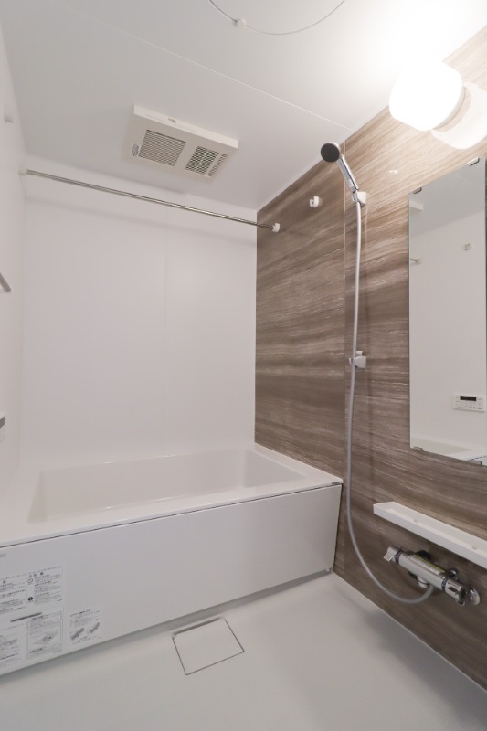 バス・シャワールーム　図面と現状に相違がある場合には現状を優先