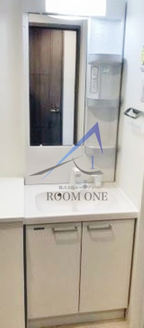 洗面設備　洗面台です。