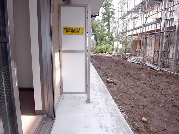 バルコニー　バルコニー（テラス）