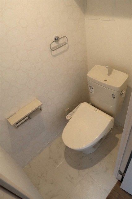 トイレ　ウォシュレット設置済みです！