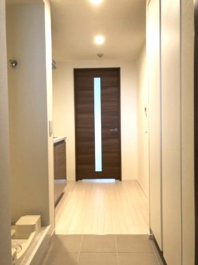 玄関　※別部屋参考写真