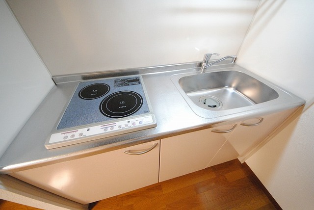 キッチン　写真は２０１号室