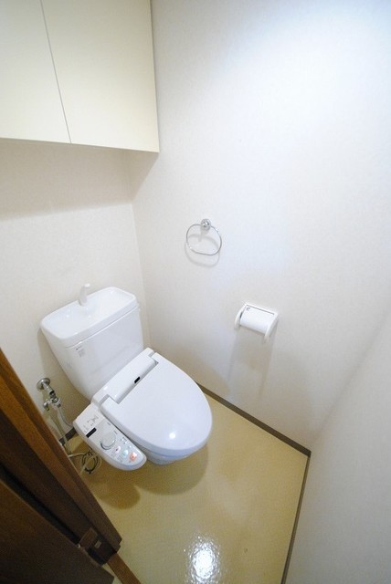 トイレ　写真は２０１号室