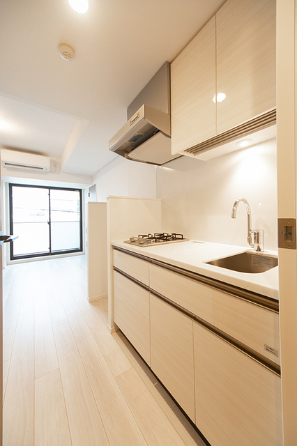 キッチン　※写真は同タイプ住戸です。