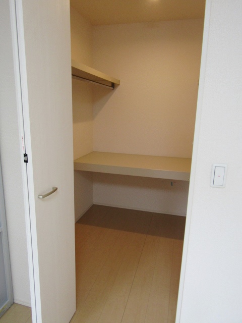 収納　別室参考　ウォークインクローゼット