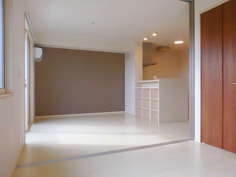 居室・リビング　室内写真はA201号室のものです