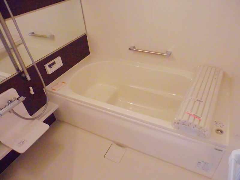 バス・シャワールーム　室内写真はA201号室のものです