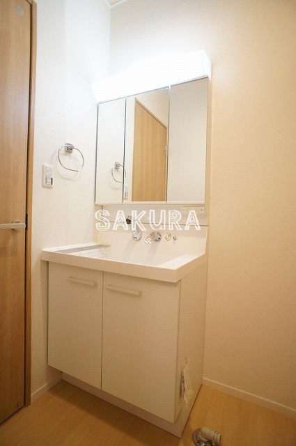 洗面設備　忙しい朝には欠かせない洗面所です♪