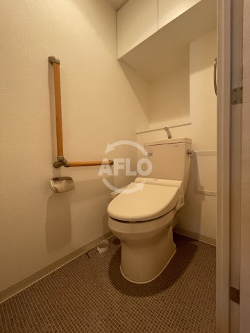 トイレ　なんばセントラルプラザリバーガーデン　温水洗浄便座