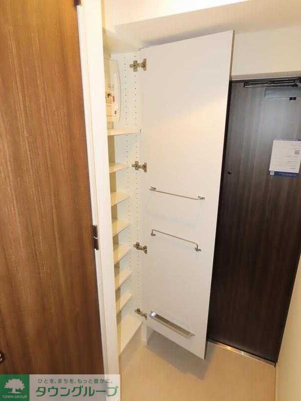 玄関　収納