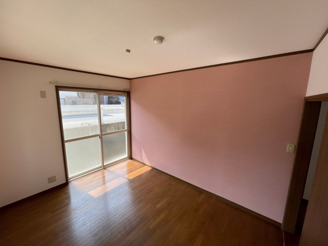 居室・リビング　洋室２(別角度)