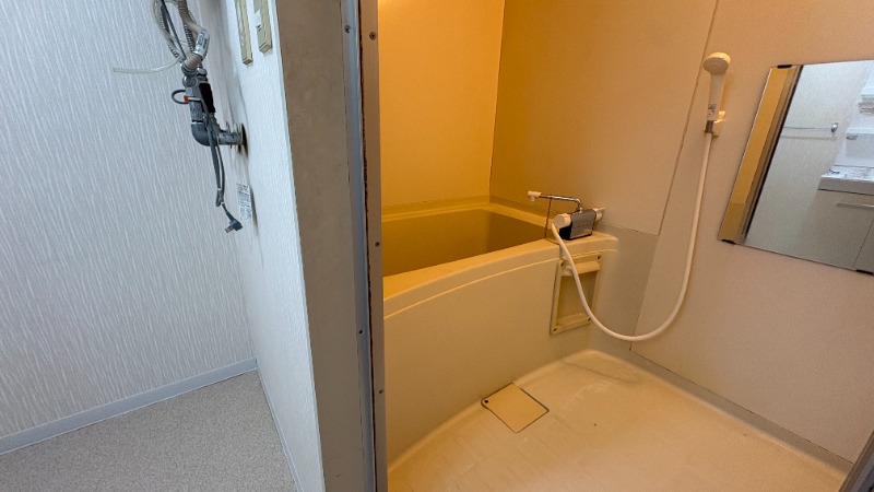 バス・シャワールーム　バスルーム