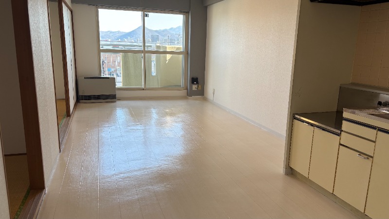 居室・リビング　広々リビング