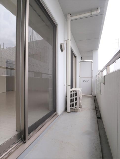 バルコニー　バルコニー