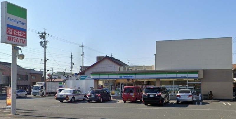 コンビニ　ファミリーマート浜松天神町店（コンビニ）まで445m