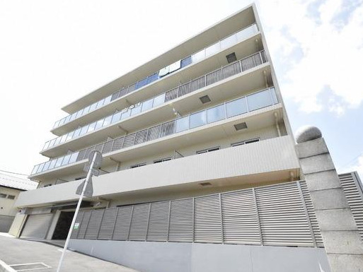 建物外観　【人気のキッチンカウンタータイプ♪】おすすめ物件！