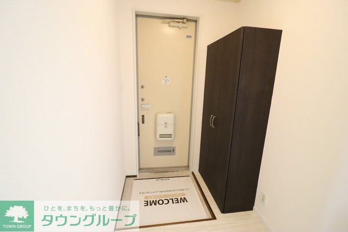 玄関　お問合せはタウンハウジングまで！※現地待合わせ相談可能