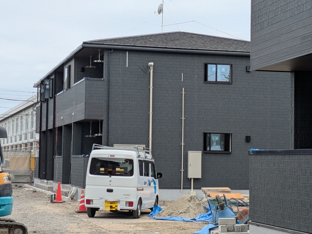 建物外観　建築中