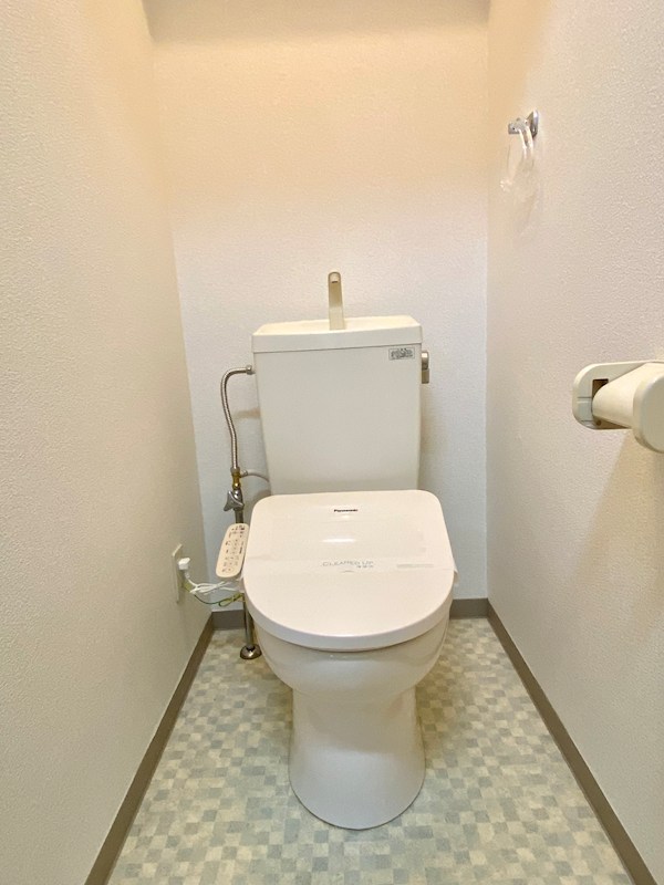 トイレ　清潔感のあるトイレです