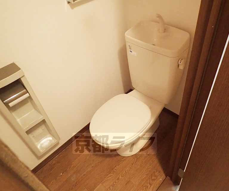 トイレ　すっきりとしたトイレです。