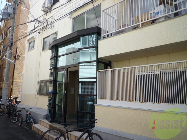 エントランス　綺麗な建物です！