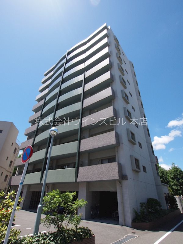 建物外観　緑豊かな大手町・子育て環境良好です。