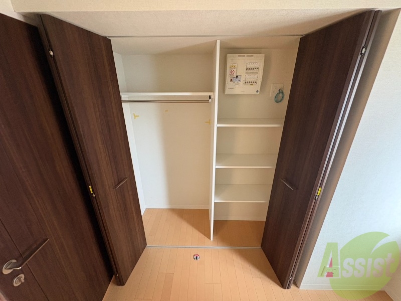 収納　収納もバッチリあるのでお部屋が片付きますよ！