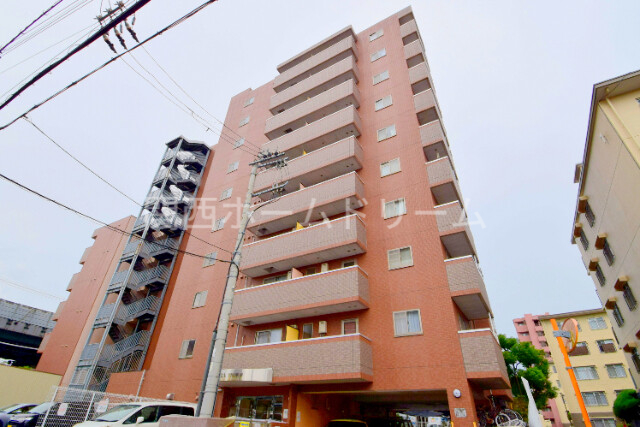 建物外観　外観写真（昼）